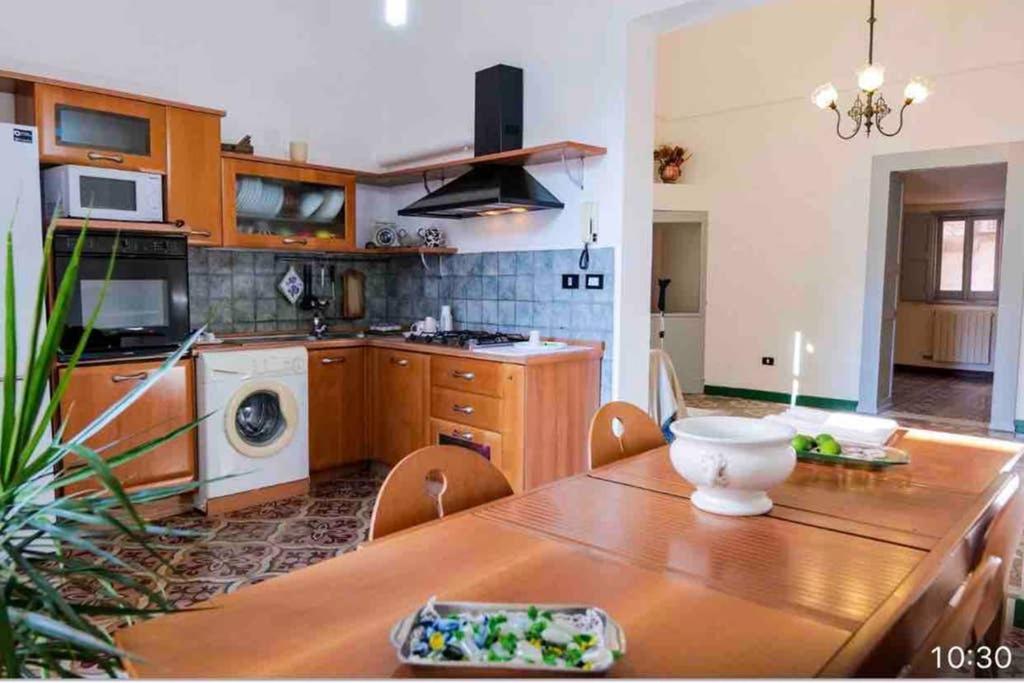 Fior Di Loto Villa Лече Екстериор снимка